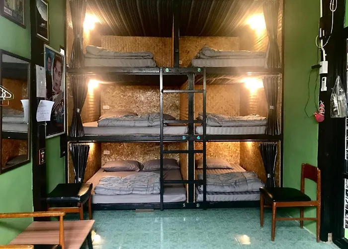 Pai Way Hostel (Adults Only)